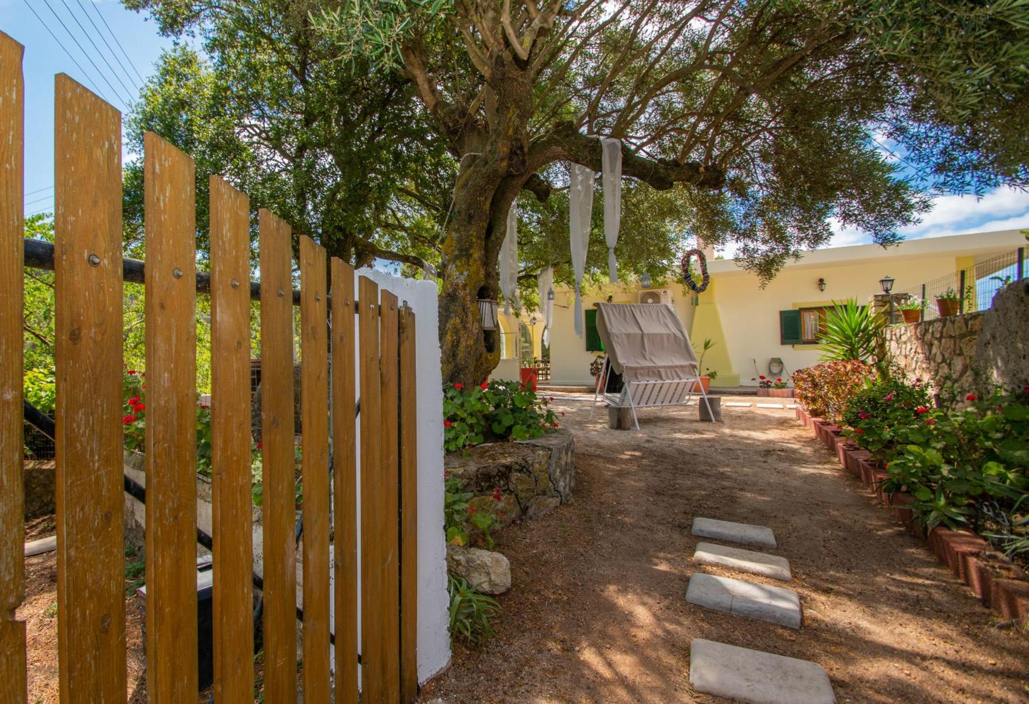 Leandros Private House Near Shipwreck Beach By "Elite" Maries  Exterior photo